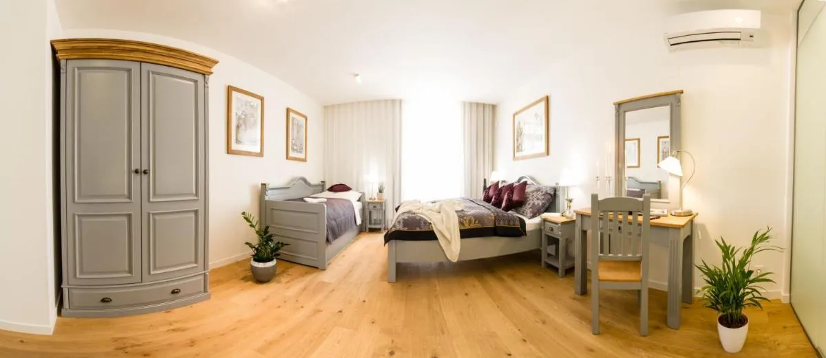 Image 3 of Residence Glamour Excellent