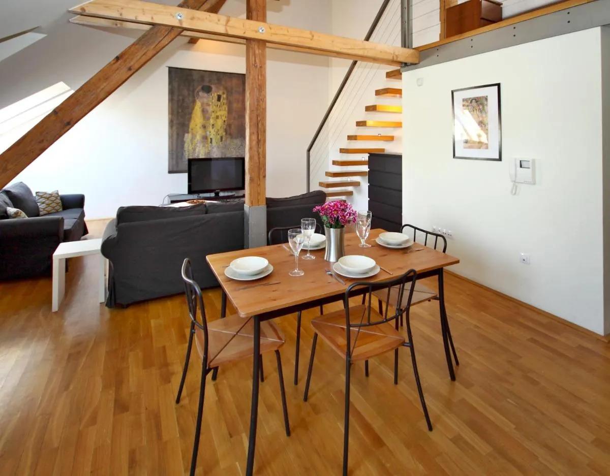 Image 2 of River View Residence