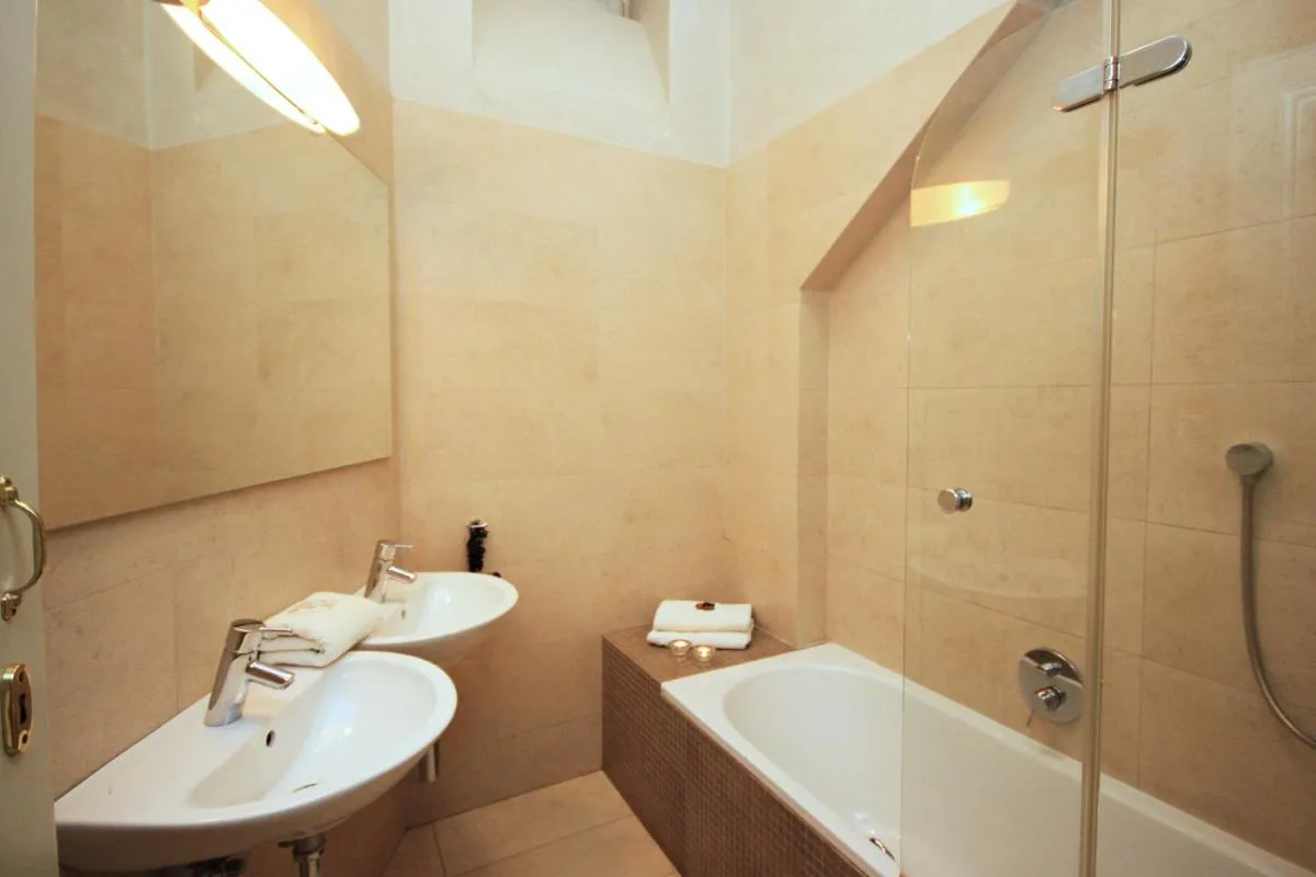 Image 6 of River View Residence