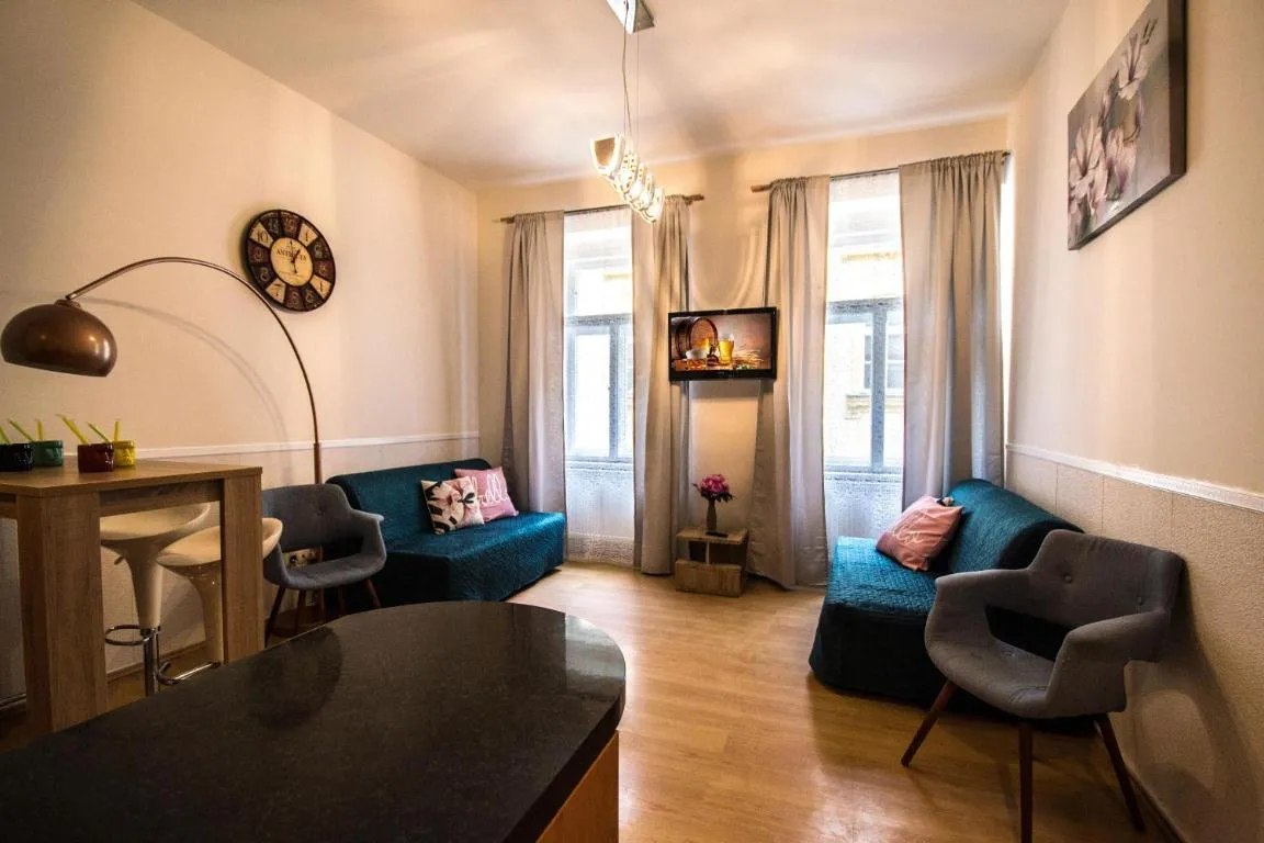 Image of Riverside Ruterra Apartment