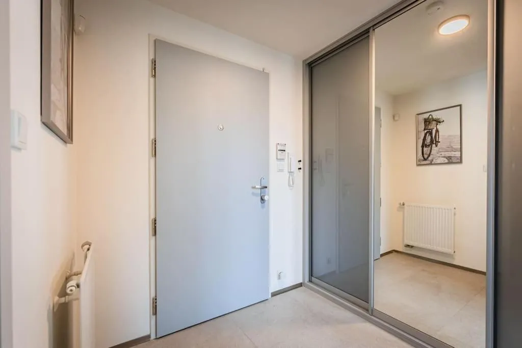 Image 2 of Romantic wellness apartment