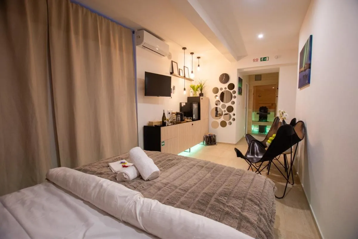 Image 1 of Sauna studio near centre/airport
