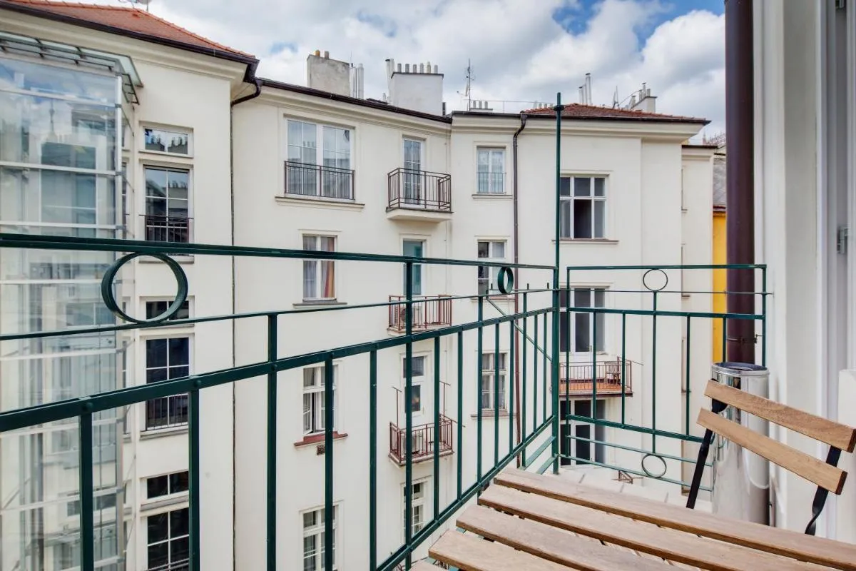 Image 4 of Selinor Old Town Apartments