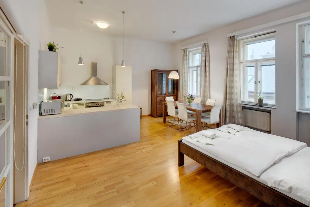Image 1 of Selinor Old Town Apartments