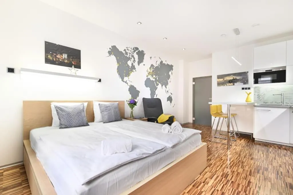 Image 1 of Smart & Luxury OLD TOWN Apartment