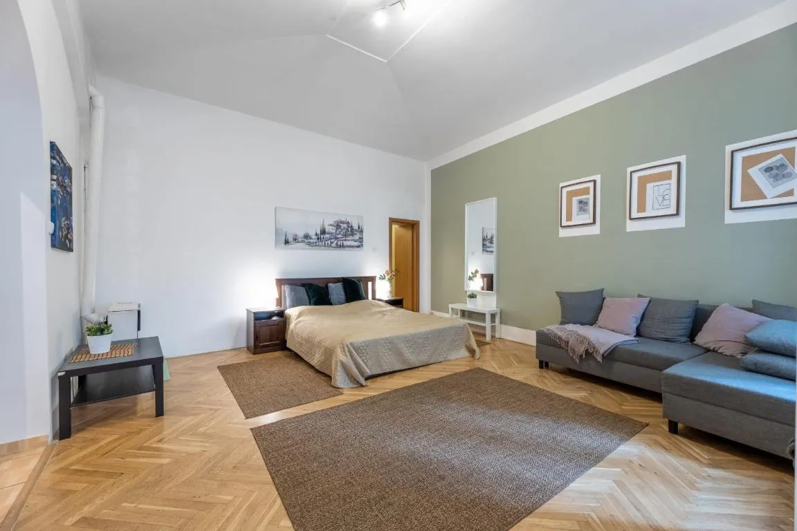 Image of Spacious 3 bedroom apartment in the Heart of Prague