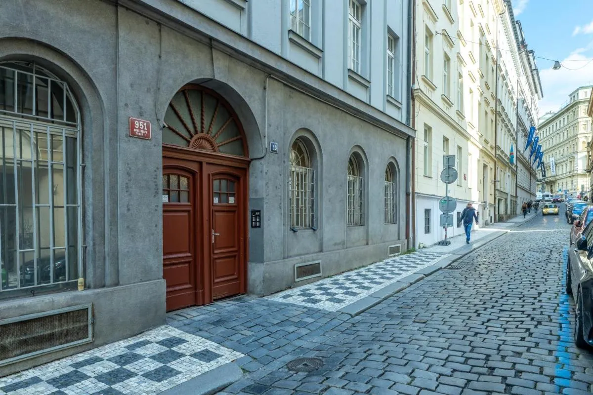 Image 5 of Spacious 3 bedroom apartment in the Heart of Prague