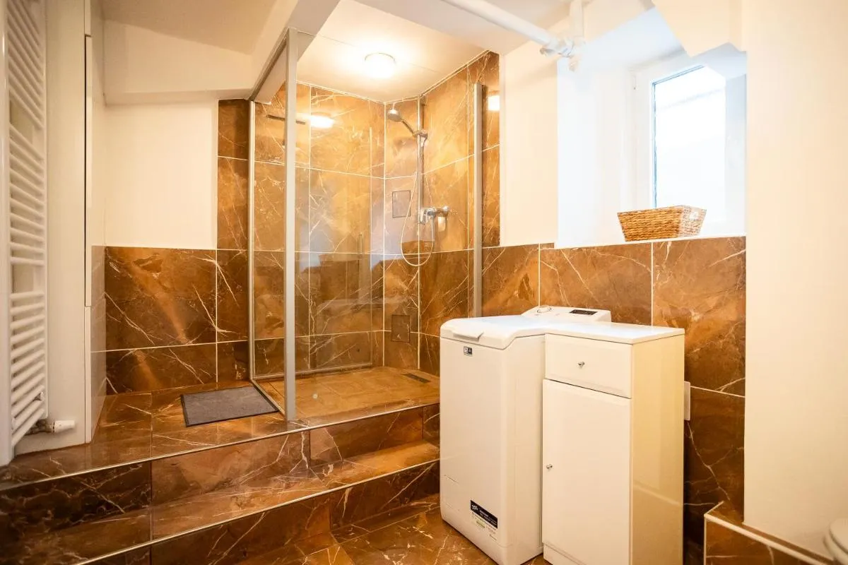 Image 2 of Spacious Apartment 20 Min from National Theatre