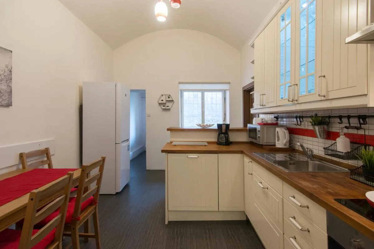 Image 3 of Spacious apartment near Wenceslas Square