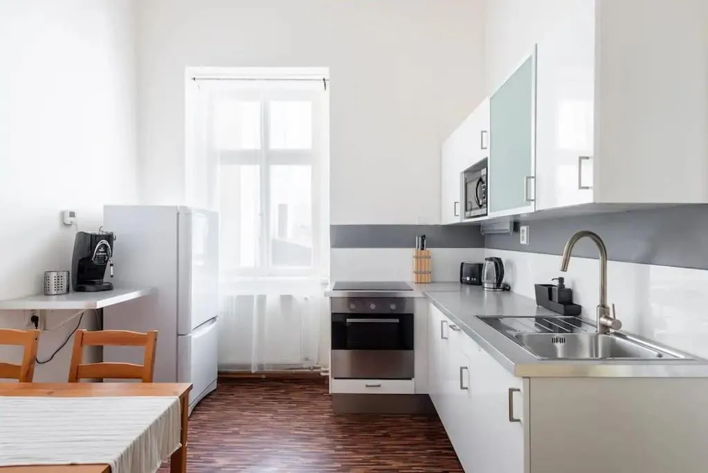 Image 3 of Spacious apartment with balcony at Wenceslas Sq