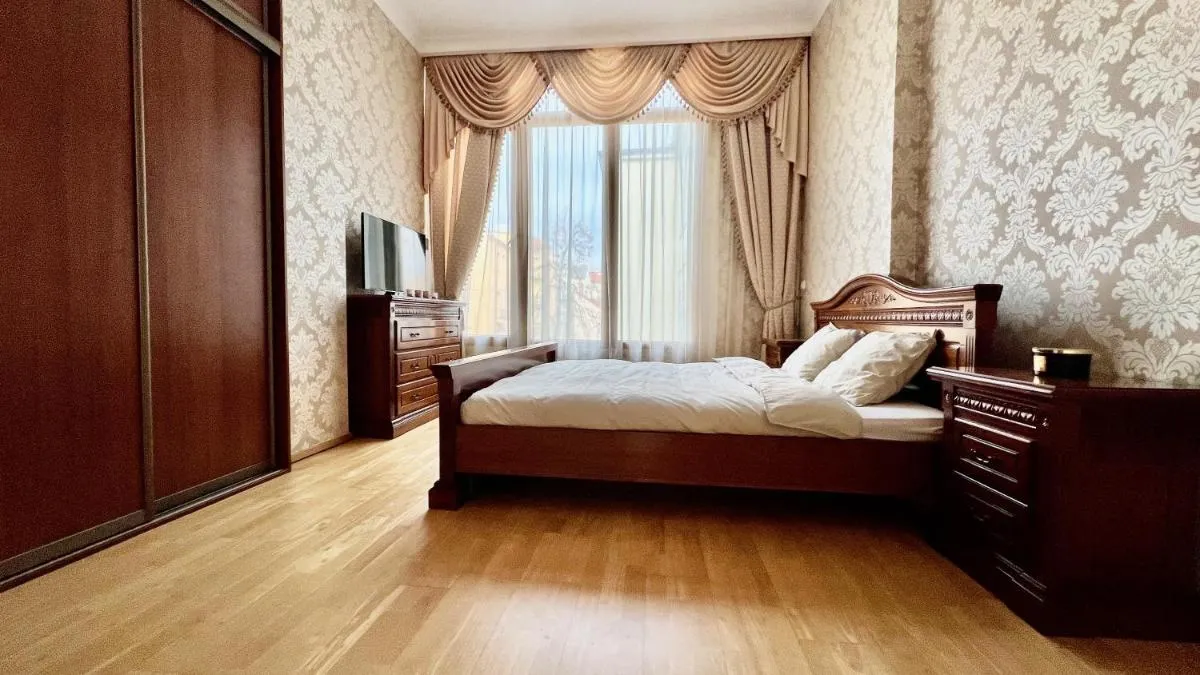 Image of Stylish riverside apartment