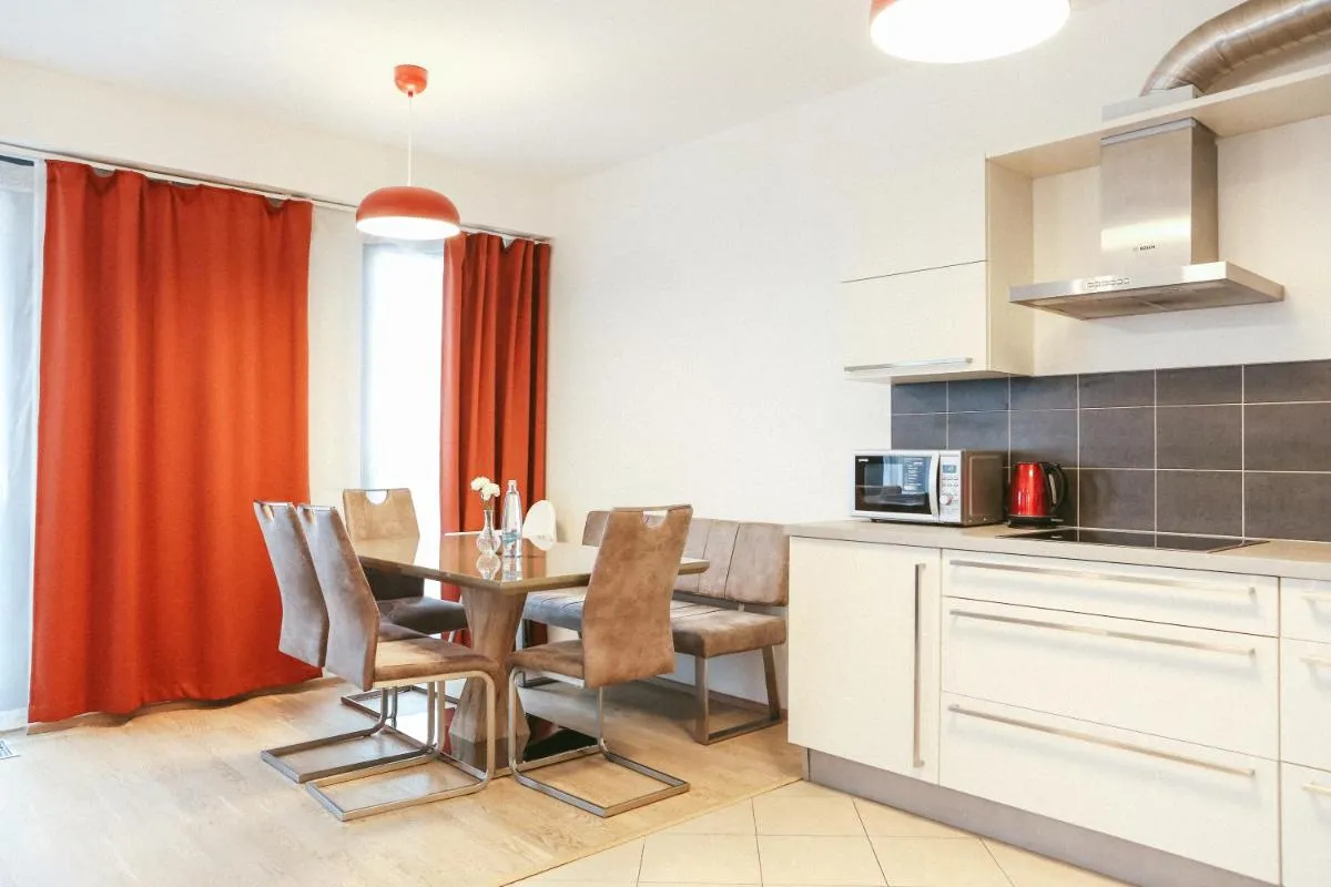 Image 3 of Sunny Apartment