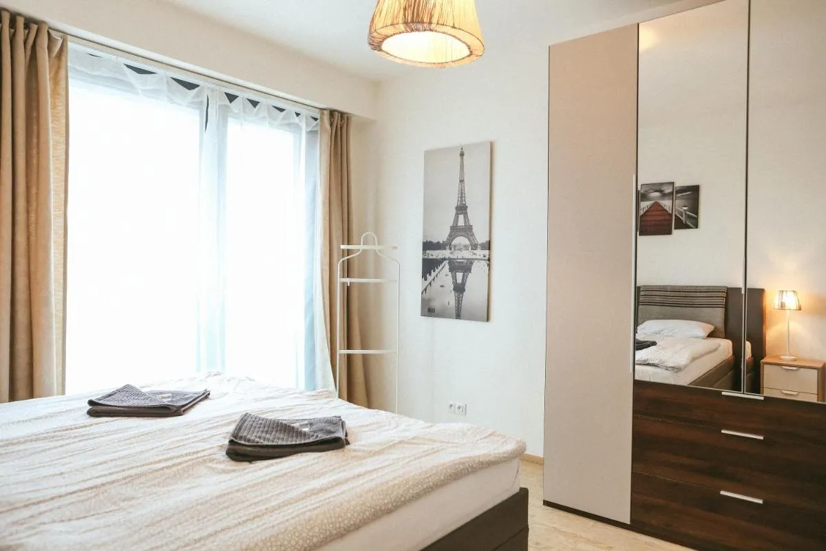 Image 6 of Sunny Apartment