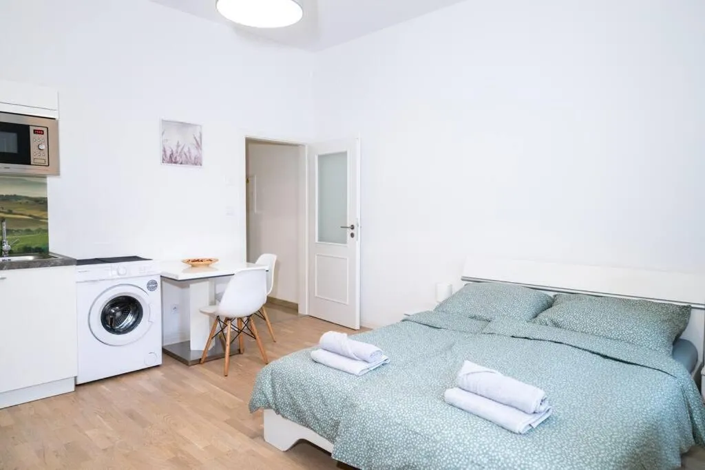 Image 2 of Takinardy apartment