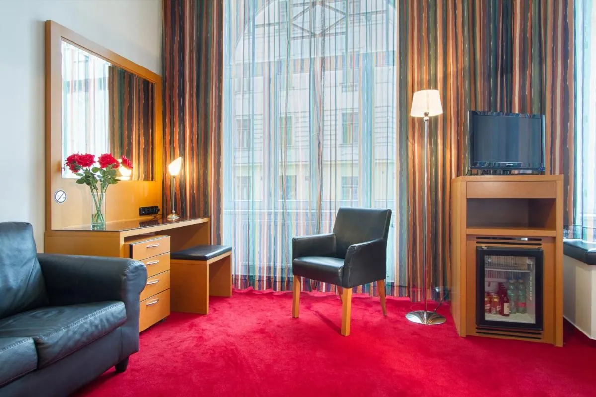 Image 2 of Theatrino Hotel