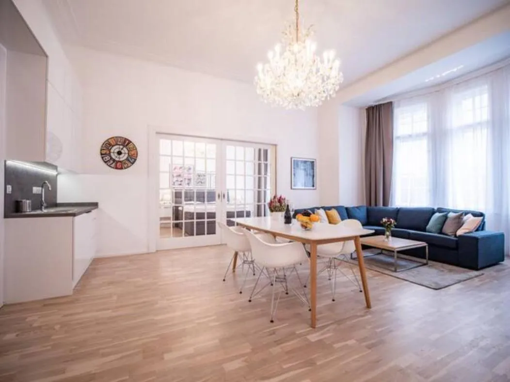Image 2 of Top class apartment in old town 2 bedrooms