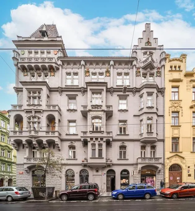 Image 5 of Tower Suite: Central 150m²Duplex