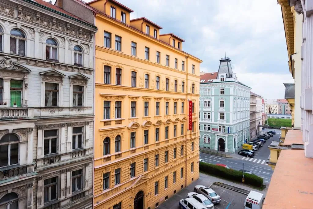 Image 5 of Tyrsova Apartment