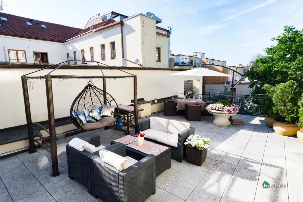 Image 5 of Unique location with garden and terrace Old Town