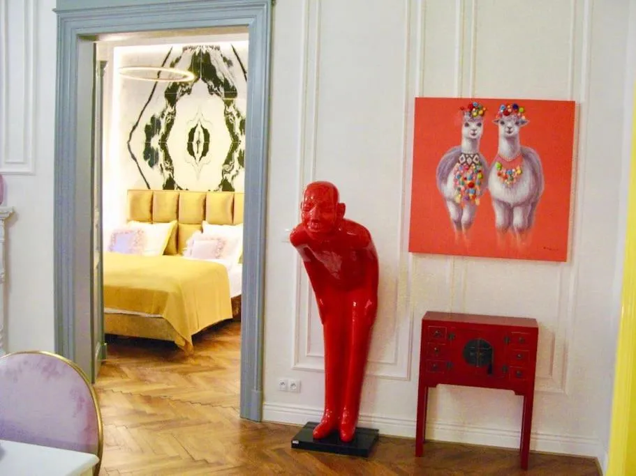 Image 6 of Urban Presidential Suite