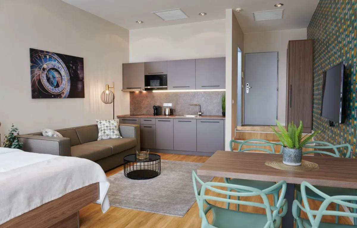 Image 3 of VN17 Rooftop Suites by Adrez