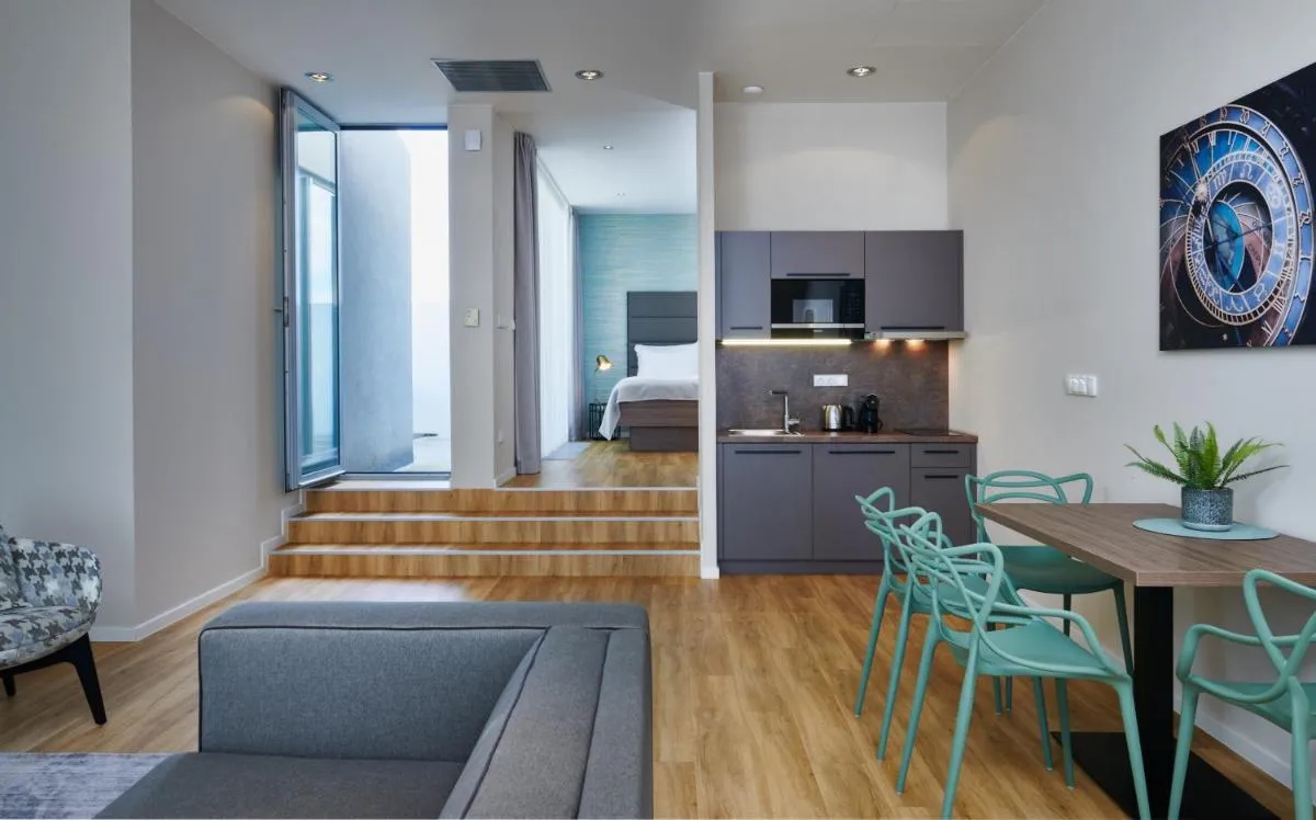 Image 1 of VN17 Rooftop Suites by Adrez