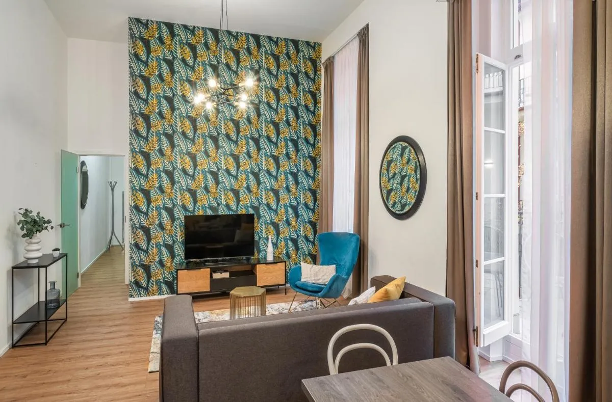 Image 2 of VN48 Suites by Adrez
