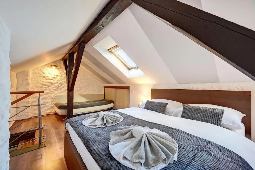 Image of Velký 3-ložnicový byt Praha 8 Karlín