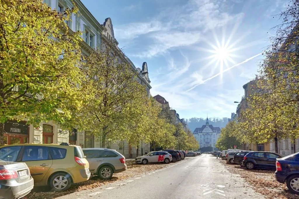 Image 3 of Velký 3-ložnicový byt Praha 8 Karlín