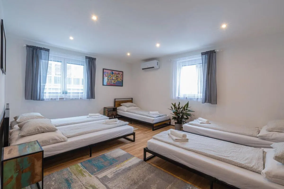 Image 1 of Vibe House Prague