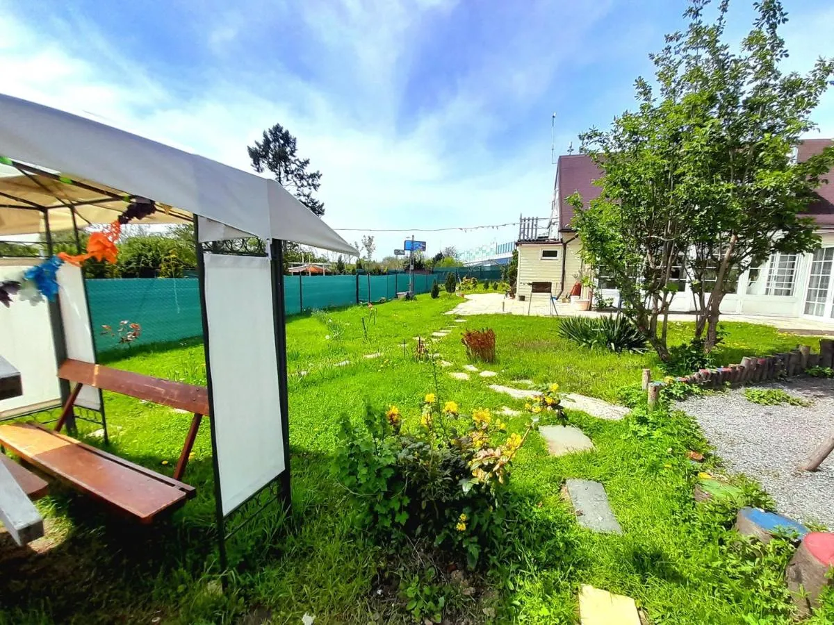 Image 6 of Villa in the City Garden