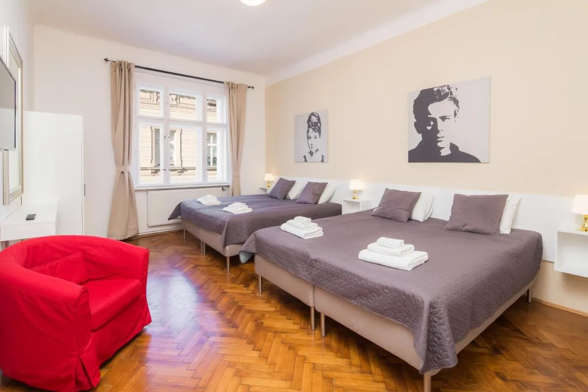 Image 1 of Vincanto Apartments