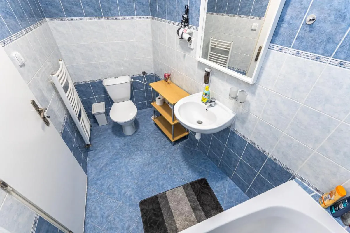 Image 2 of Wenceslas Square 2 Bedroom Apartment