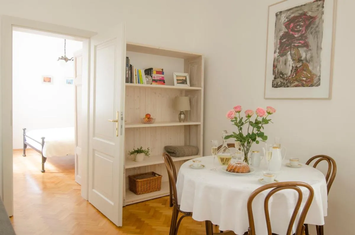 Image 4 of Wishlist Prague Residences – Charles Bridge Karlova