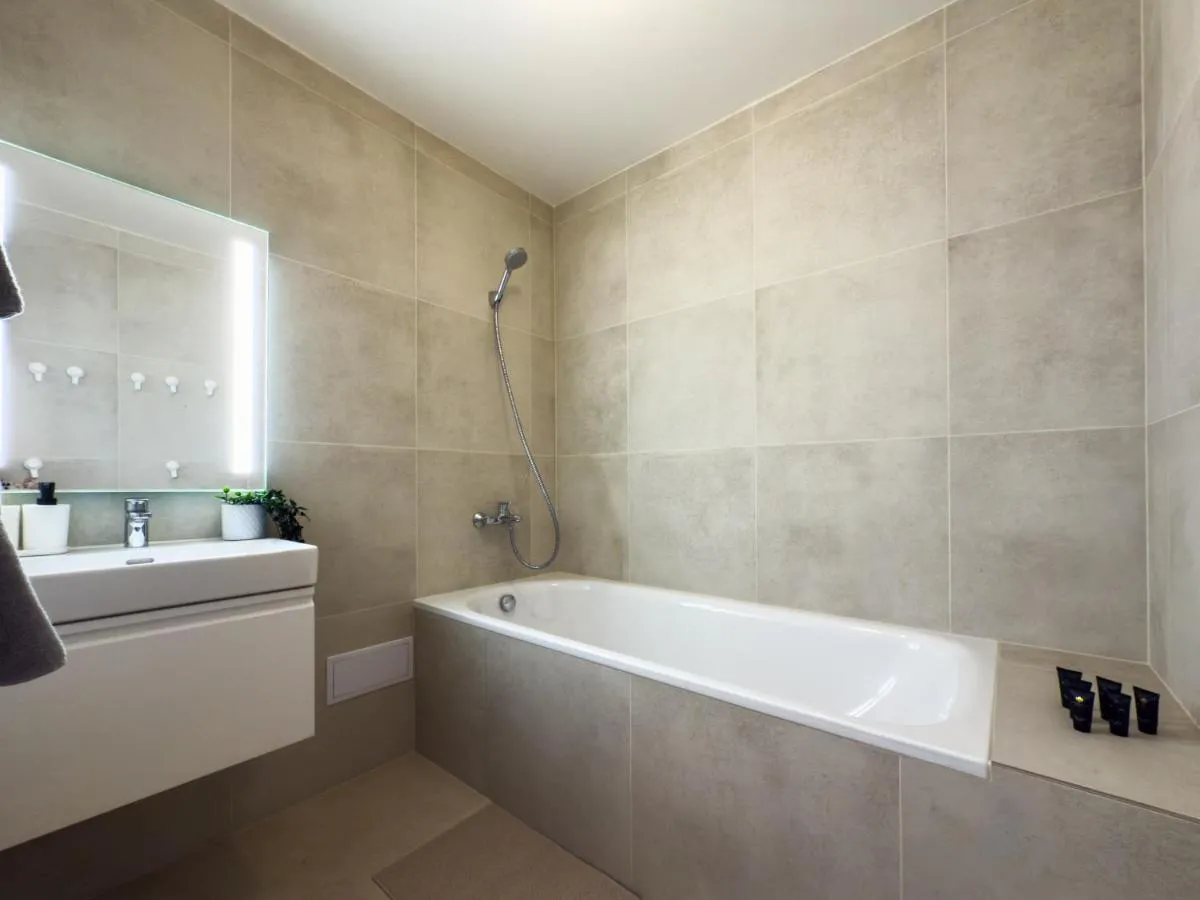 Image 6 of 100m2 Wenceslas Comfort, 3BDR with Netflix