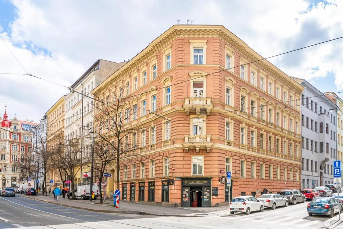 Image 5 of 10 minutes Wenceslas Square Apartment in Prague