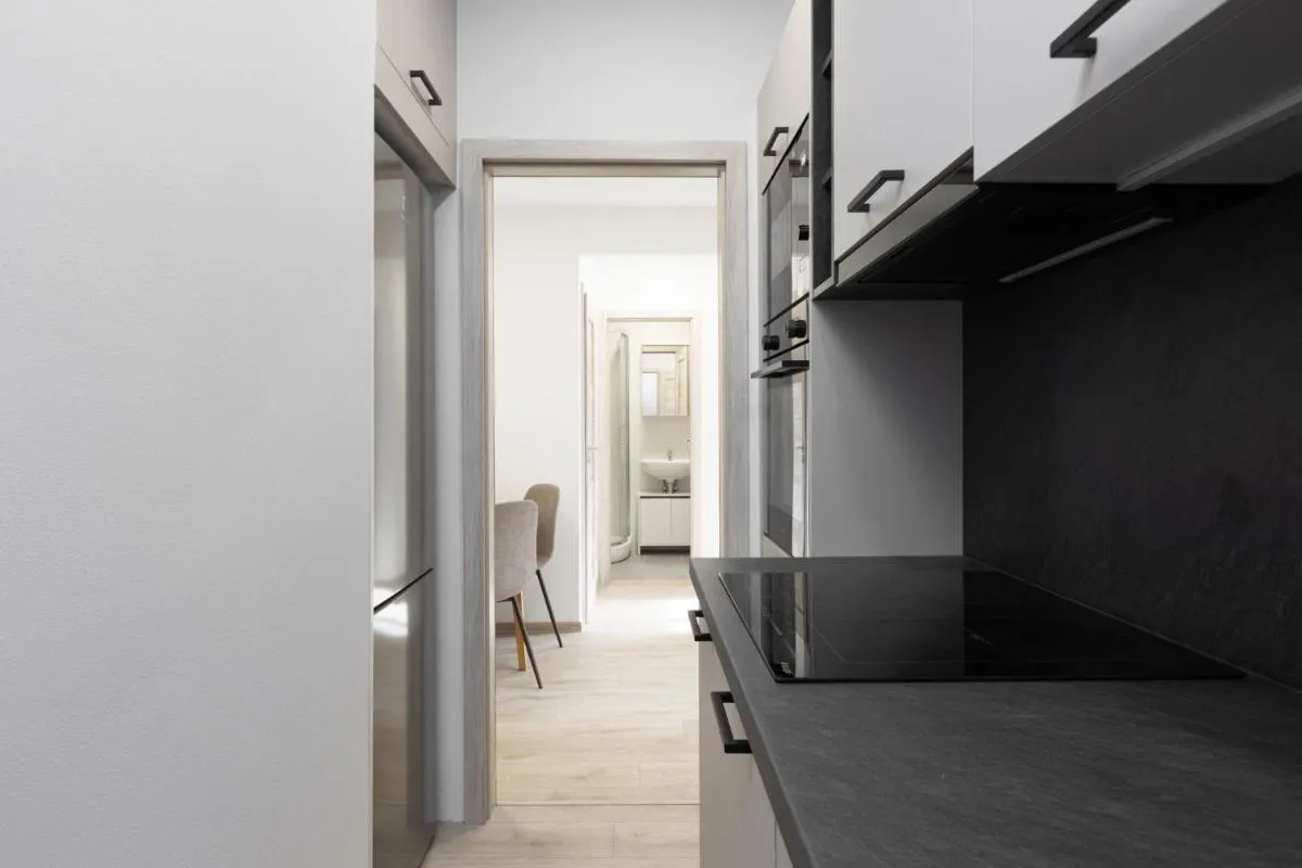 Image 6 of 2 bedroom apartment with a terrace near the metro