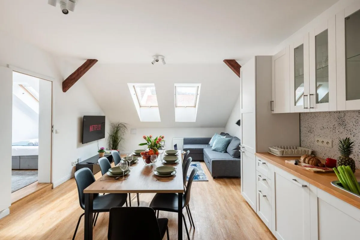 Image 3 of 3-room apartment with beautiful view