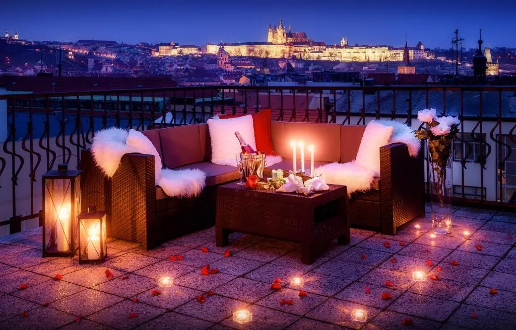 Image of A/C + TERRACE Breakfast at Tiffany’s