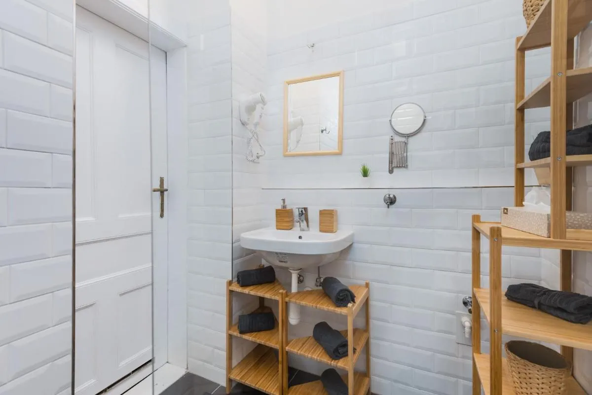 Image 2 of AIRSTAY PRAGUE Gallery Apartments Vinohrady