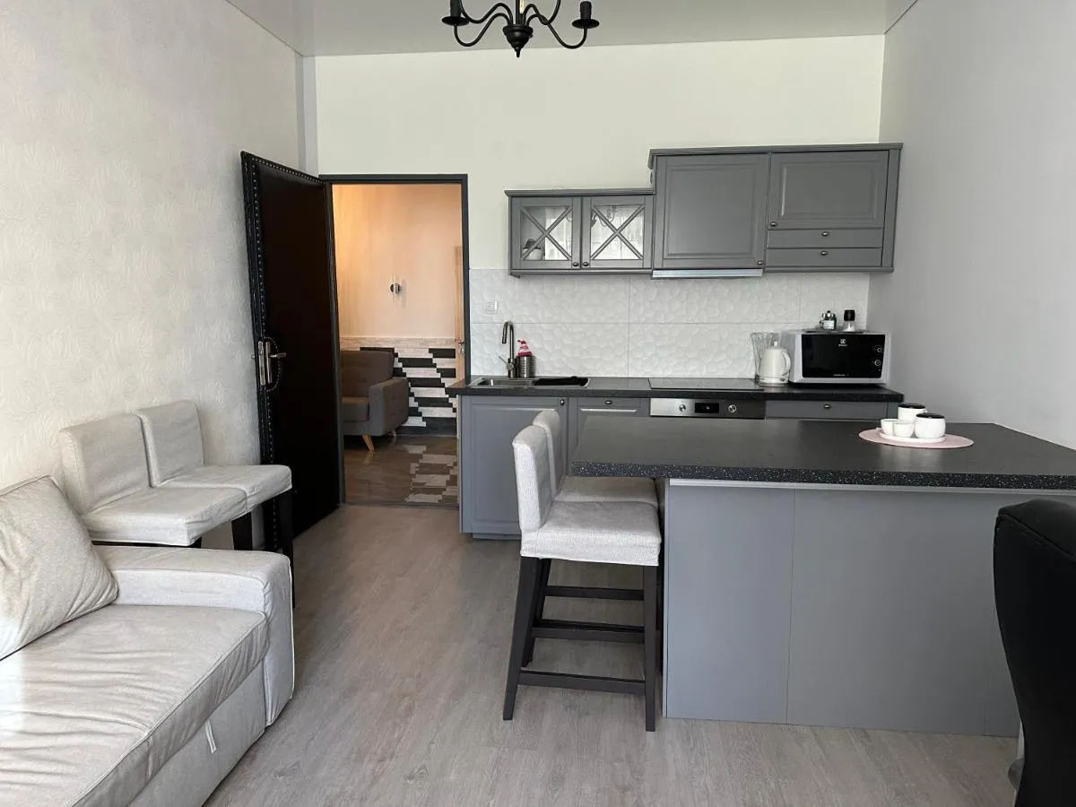 Image 3 of APARTMEN PRAHA