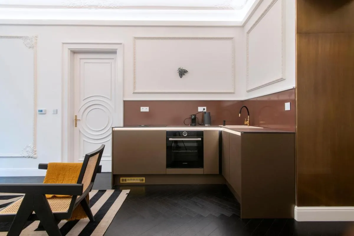 Image 3 of Antique Glam Apartment in Old Town Prague