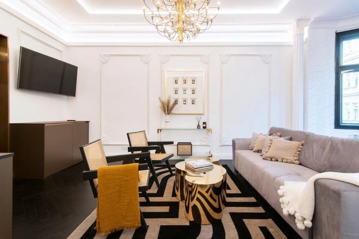 Image 4 of Antique Glam Apartment in Old Town Prague