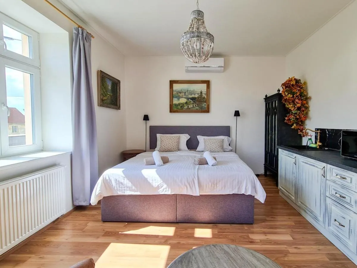 Image 1 of Apartmán Praha Břevnov
