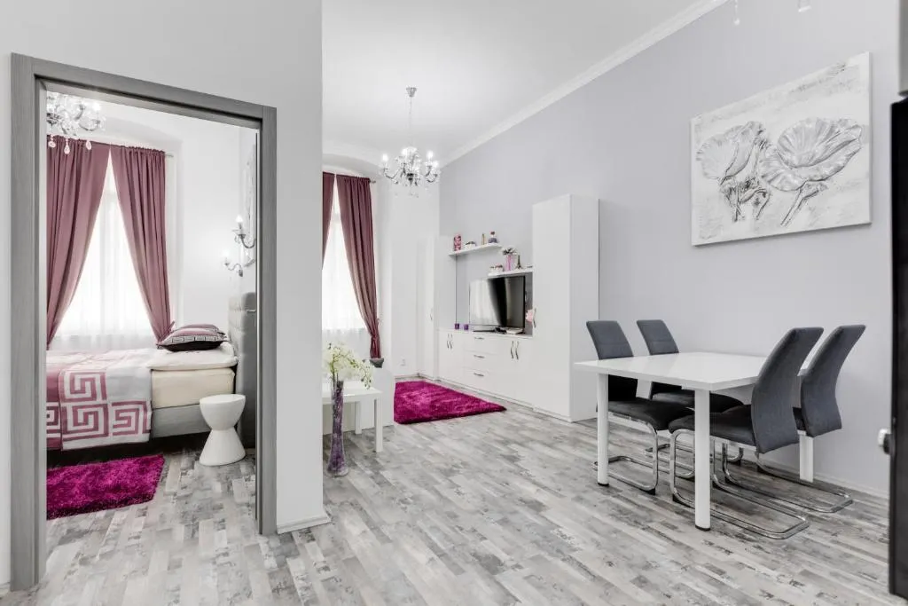 Image of Apartment Thunovská 10