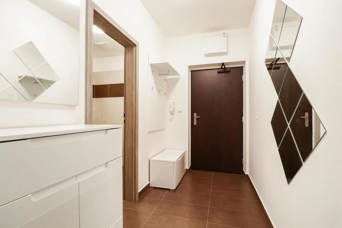 Image 2 of Apartments / 10 min from center / O2 ARENA