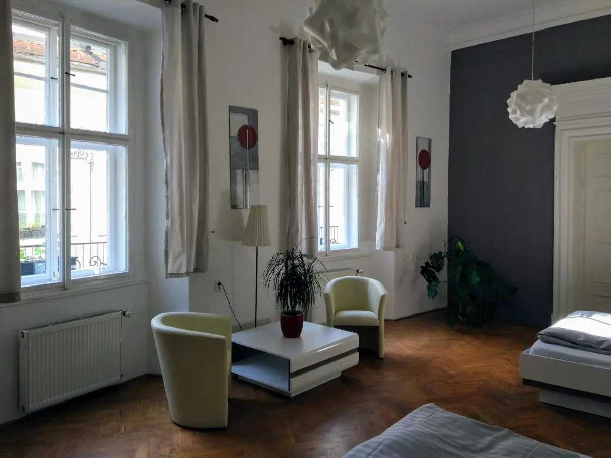 Image 4 of Apartments Týnská 7