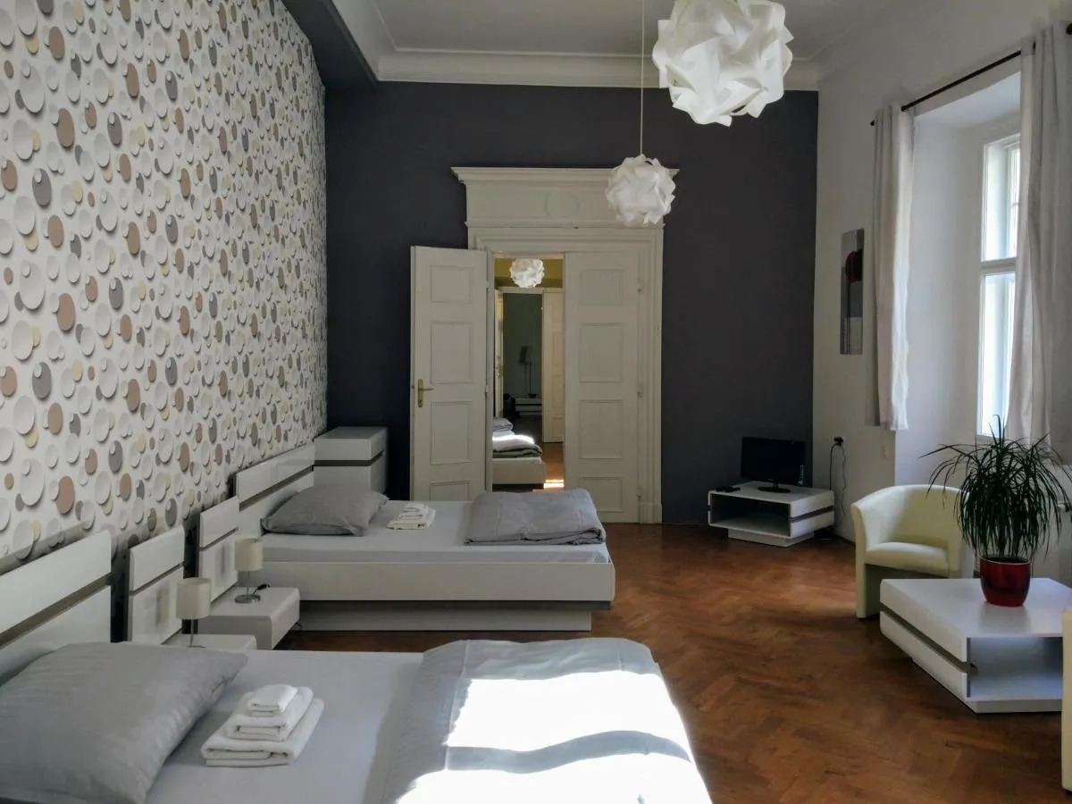 Image 3 of Apartments Týnská 7