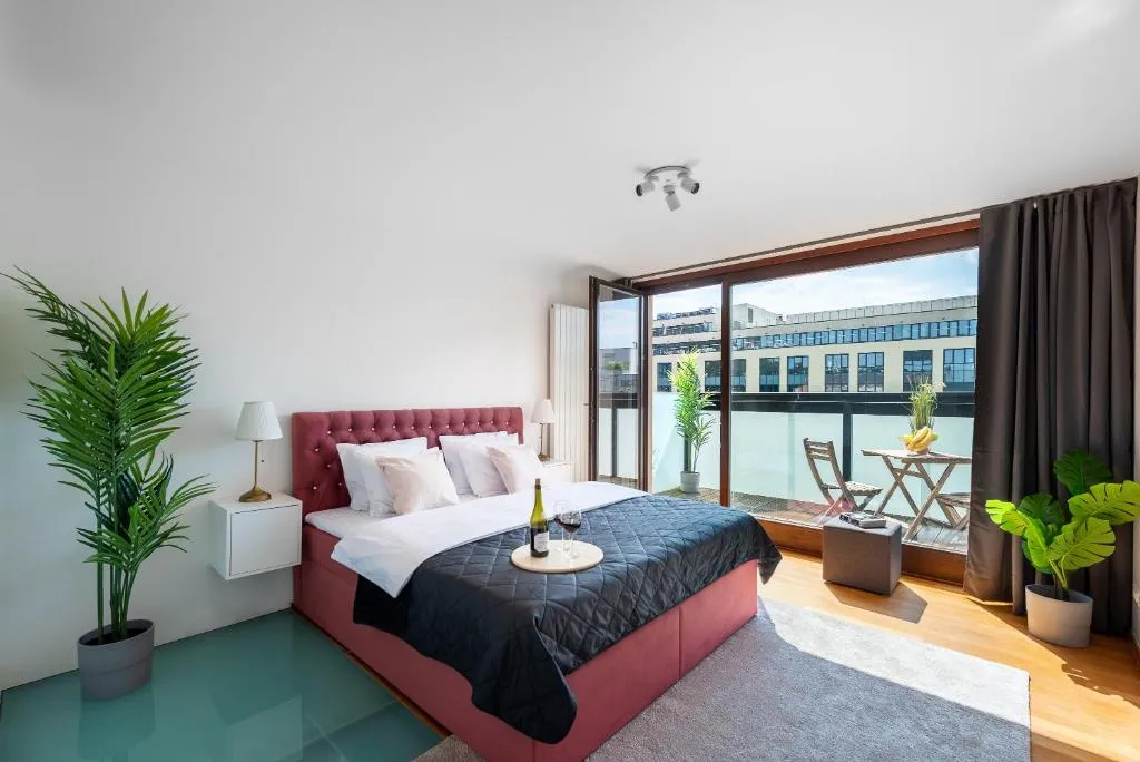 Image of Apartment with 4 bedrooms