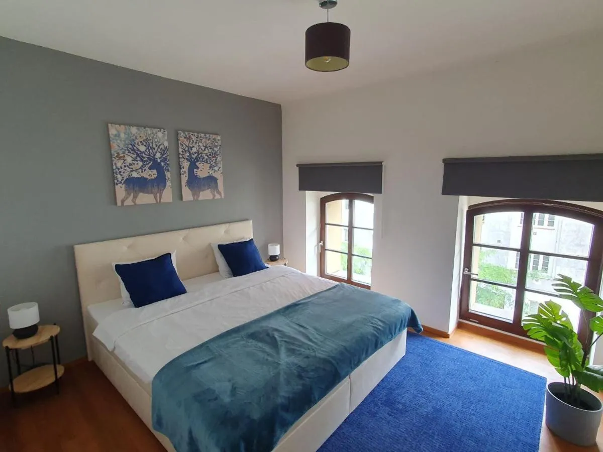 Image 3 of Apartment with 4 bedrooms